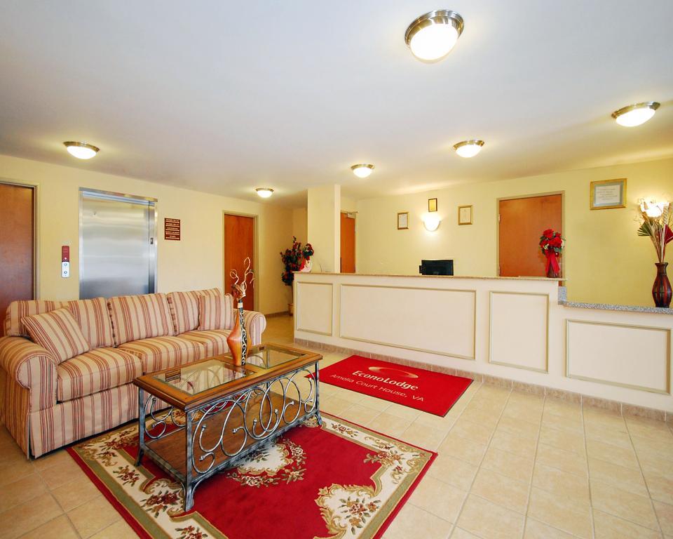 Econo Lodge Amelia Court House Interior photo