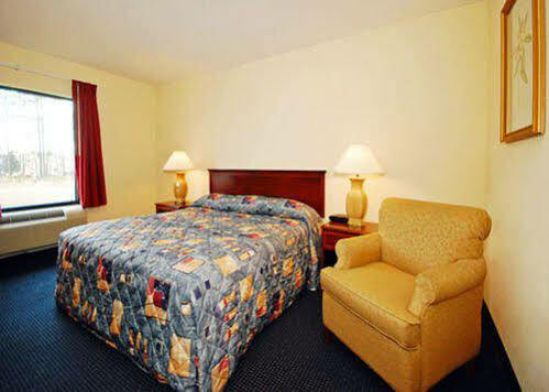 Econo Lodge Amelia Court House Exterior photo